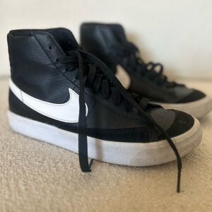 Nike Blazers Black and White